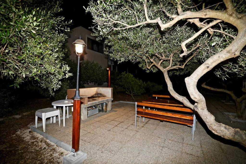 Manora Sucuraj 2 Bedroom Apartment エクステリア 写真